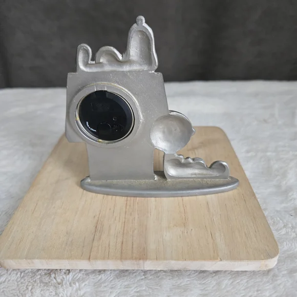 Silver Wall Clock Decor - Picture 2 of 3